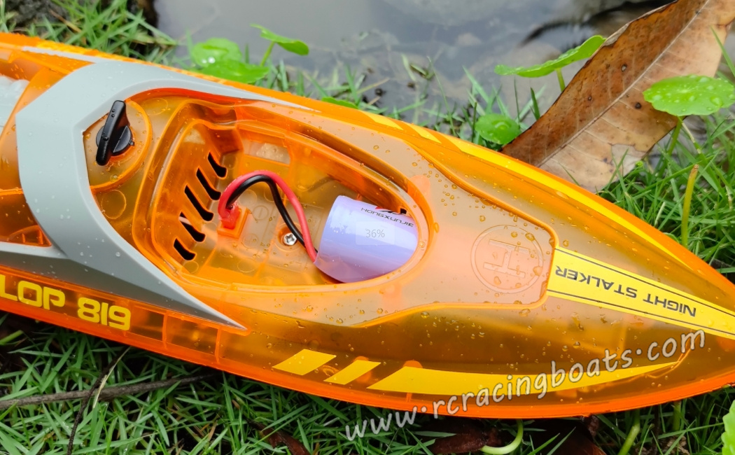 HONGXUNJIE HJ819 Mini High Speed RC Boat